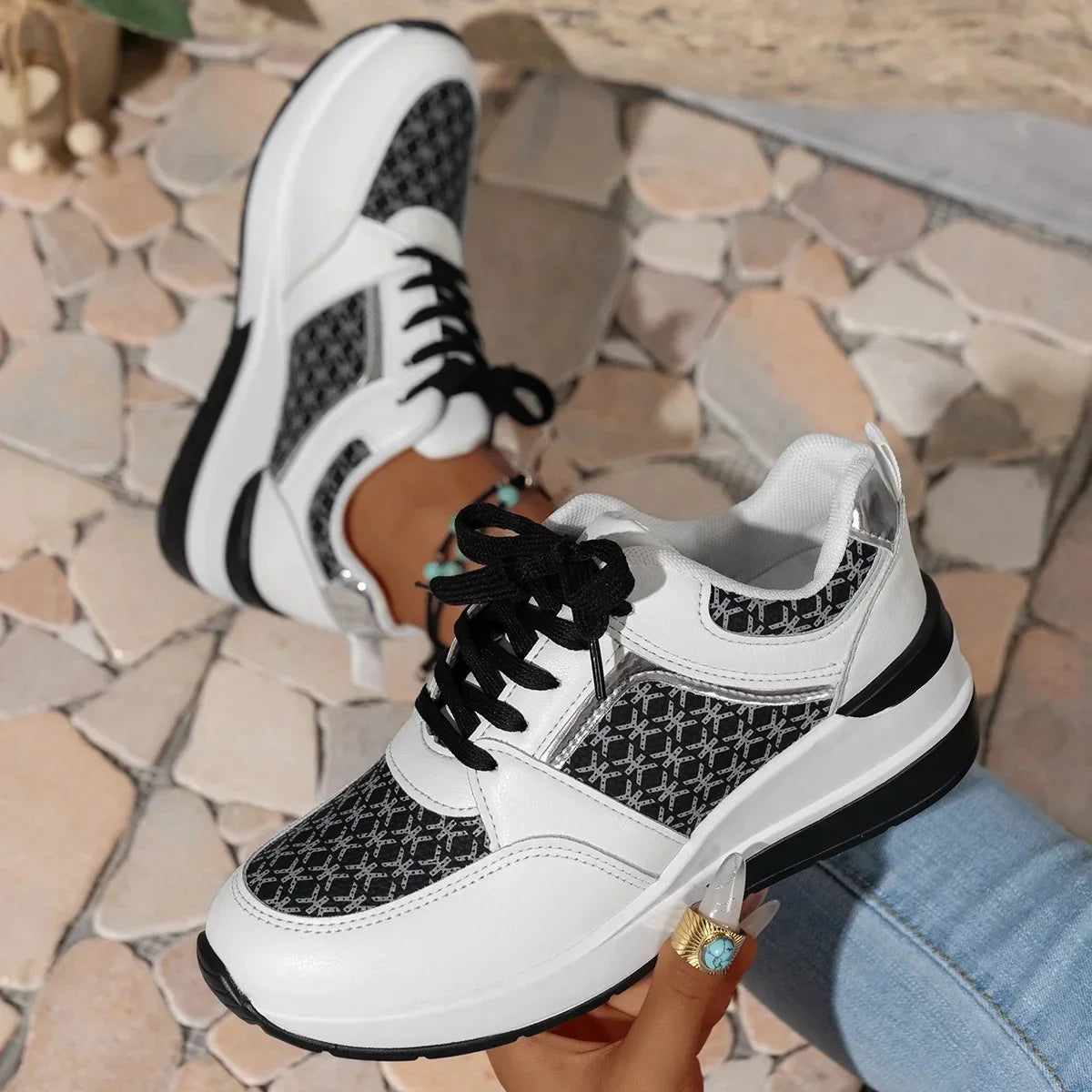 ECO Sneaker | Bequeme ergonomische Damen-Sneaker mit dämpfender Sohle und Einlagen geeignet
