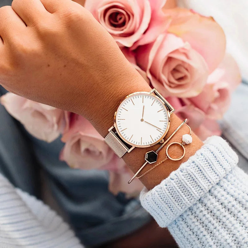 LuxeVera Roségold Quarz Armbanduhr – Zeitlose Eleganz & Präzision