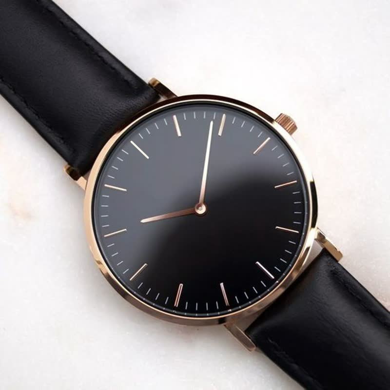 CrystalWatch: Elegante Damenuhr für jeden Anlass