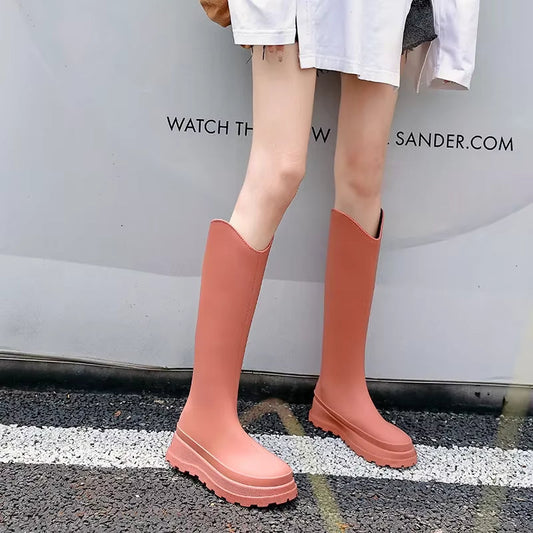 Wasserfeste Damen Herbst-Regenstiefel: Hohe Gummistiefel mit Anti-Rutsch-Sohle für maximalen Komfort und Schutz