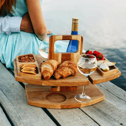 faltbarer Picknicktisch aus Holz – Tragbarer Weintisch für Garten und Outdoor mit Glashalter, 4 Snackfächer und Flaschenhalter
