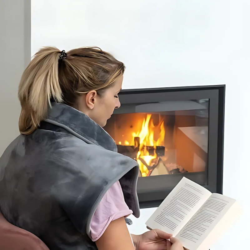RelaxiHeat: Ergonomisches Heizkissen für Nacken und Schultern – Tiefenentspannung und Schmerzlinderung