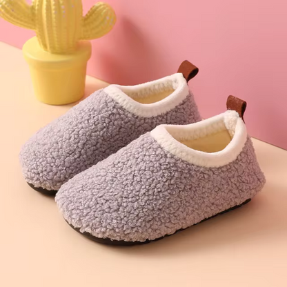 Warme Gewatteerde Pantoffels voor Kinderen - SnuggleStep | Veilig en Comfortabel