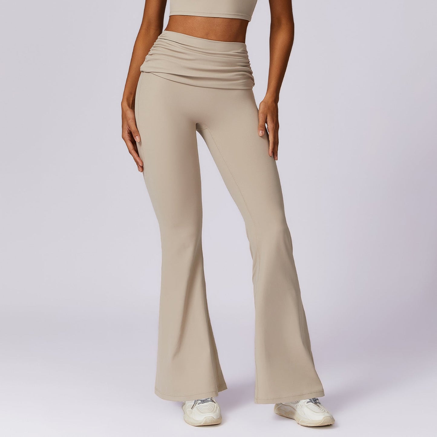 CloudSense Flared Leggings: Komfortable und stilvolle Sportbekleidung für Damen