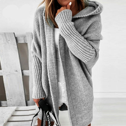 Strickjacke mit Kapuze für Damen – Langer Oversize Cardigan aus Grobstrick für den Winter