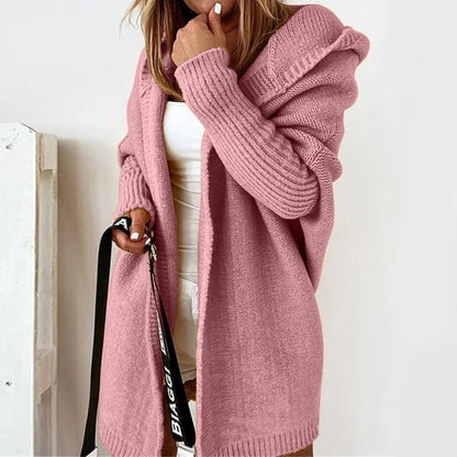 Strickjacke mit Kapuze für Damen – Langer Oversize Cardigan aus Grobstrick für den Winter