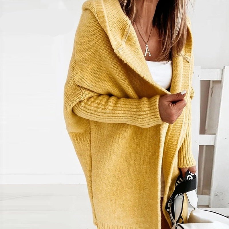 Strickjacke mit Kapuze für Damen – Langer Oversize Cardigan aus Grobstrick für den Winter