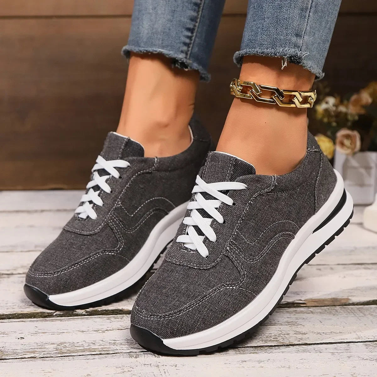 ECO Sneakers | Bequeme ergonomische Damen-Sneaker mit dämpfender Sohle und Einlagen geeignet
