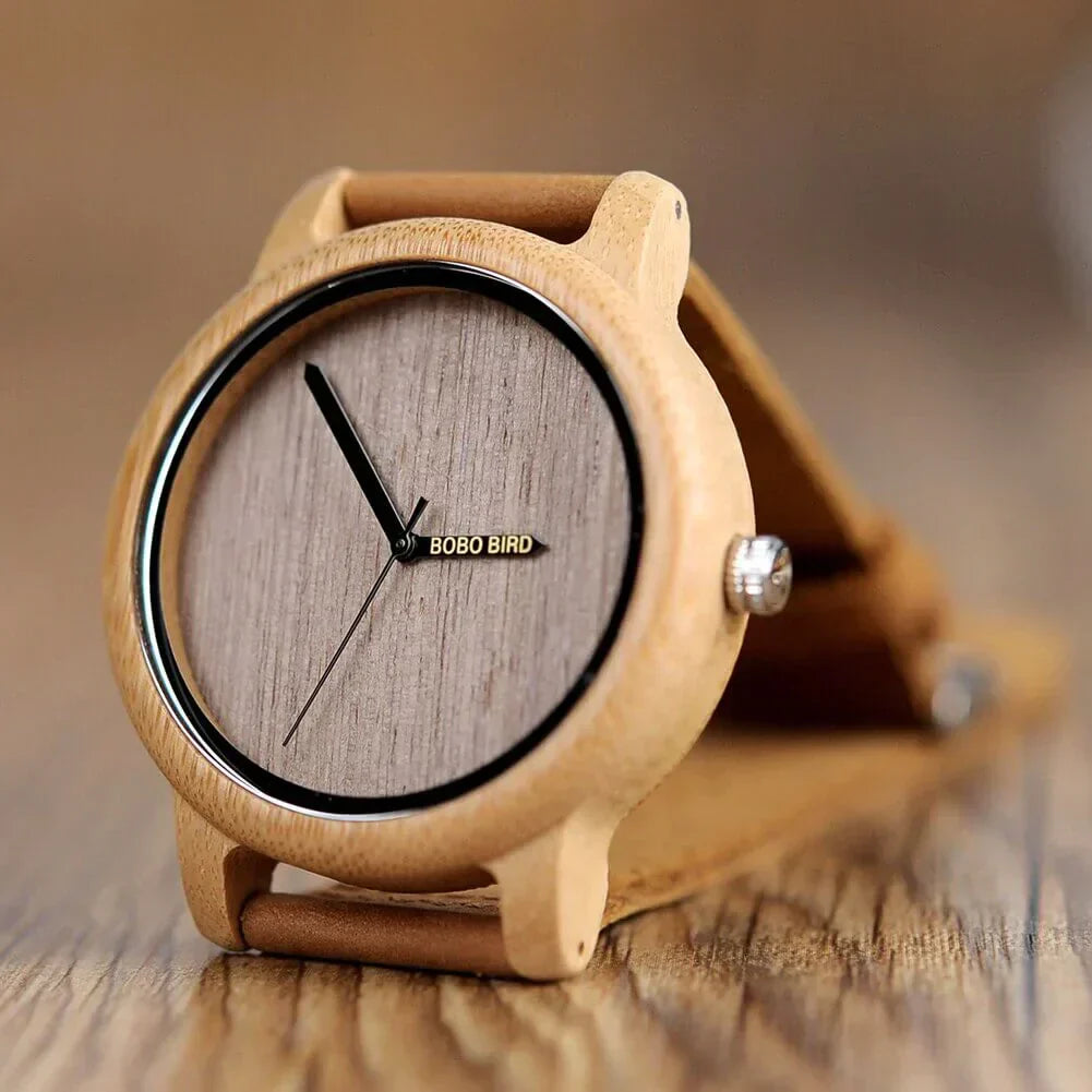 AetherLux - Elegantes Bambus-Holzarmbanduhr mit minimalistischem Design