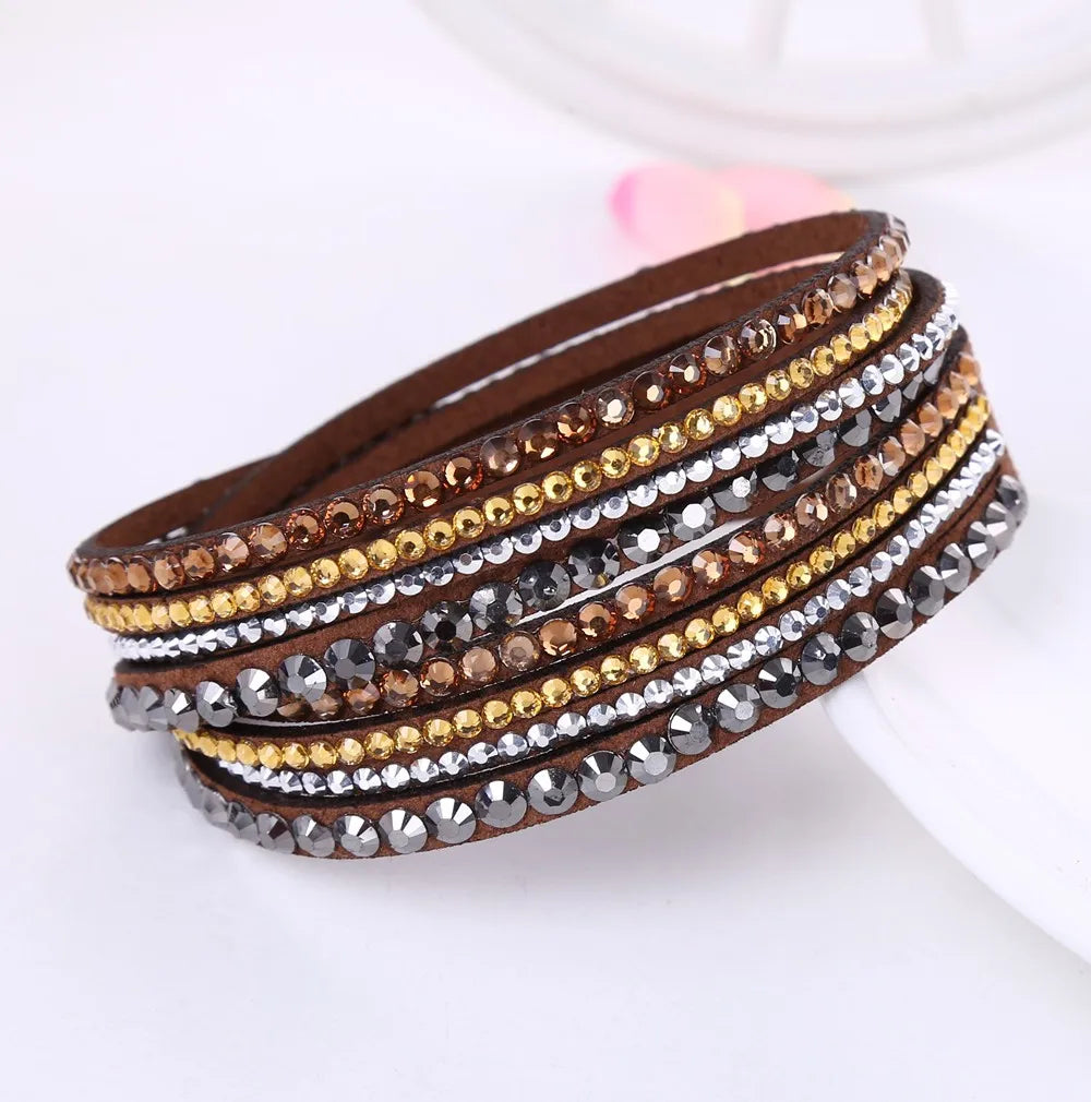 Funkelndes mehrschichtiges Strass-Wickelarmband aus Leder