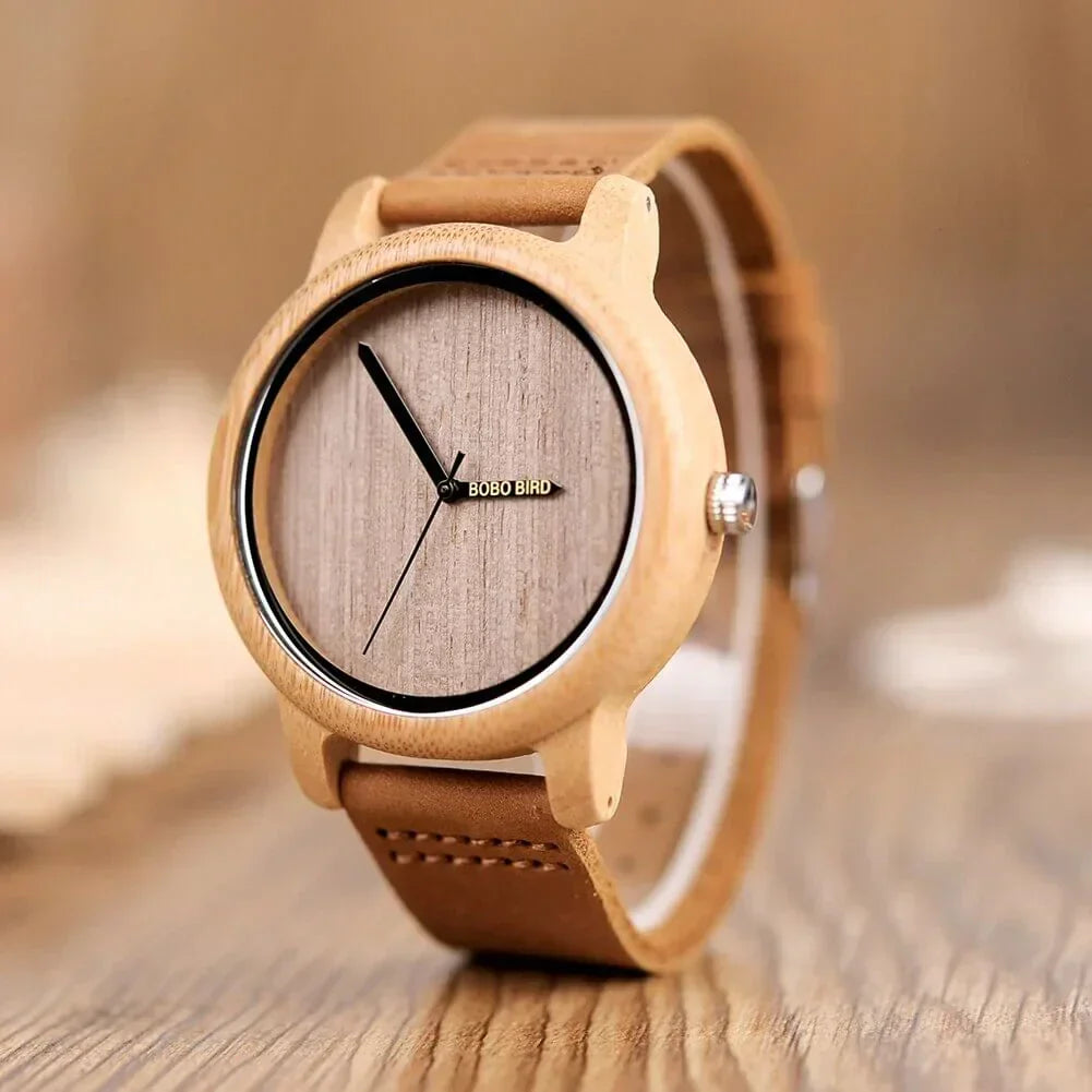 AetherLux - Elegantes Bambus-Holzarmbanduhr mit minimalistischem Design