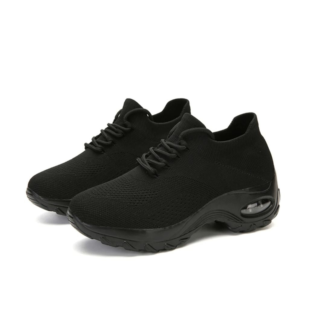 Schwarze Damenschuhe mit Fersenschutz