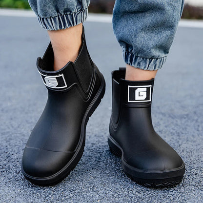 Wasserdichte Halbhohe Regenstiefel für Herren – Bequem & Rutschfest für Herbstspaziergänge