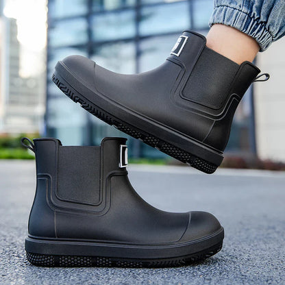 Wasserdichte Halbhohe Regenstiefel für Herren – Bequem & Rutschfest für Herbstspaziergänge