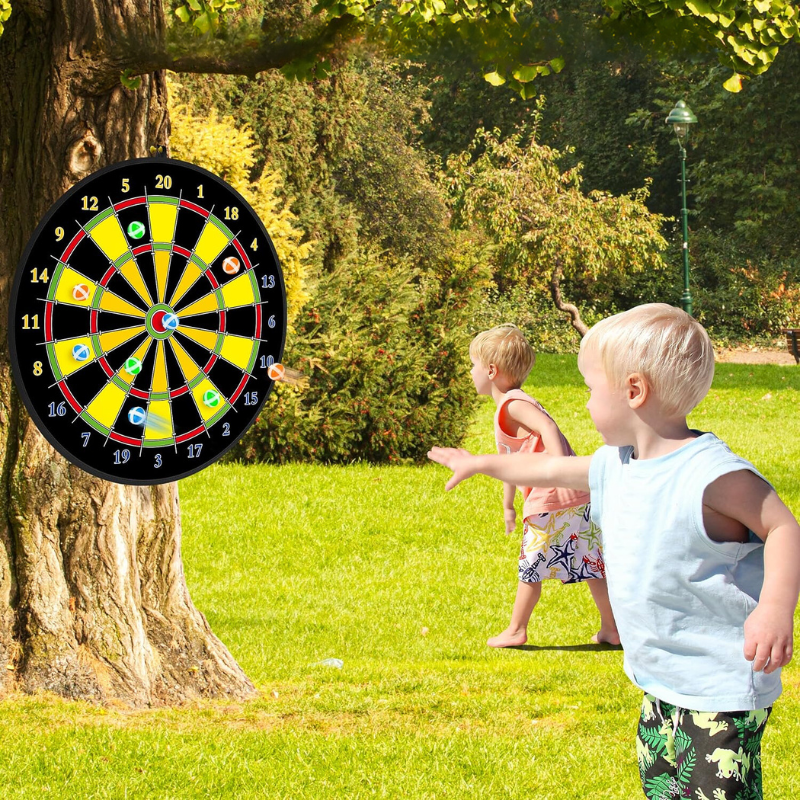 FunVenture Kinder Dartscheibe – Doppelseitig mit Klebepfeilen für Drinnen & Draußen