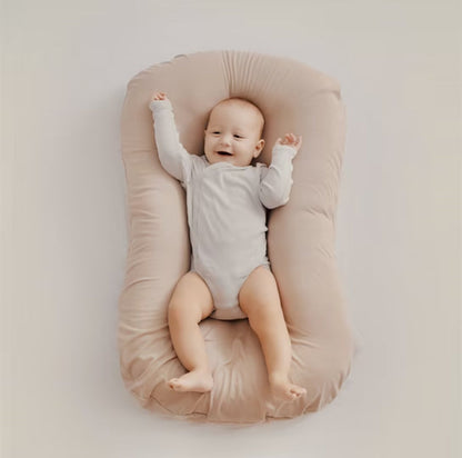 Orthopädisches Babykissen Lio – Optimaler Schlaf & Gesunde Kopfentwicklung