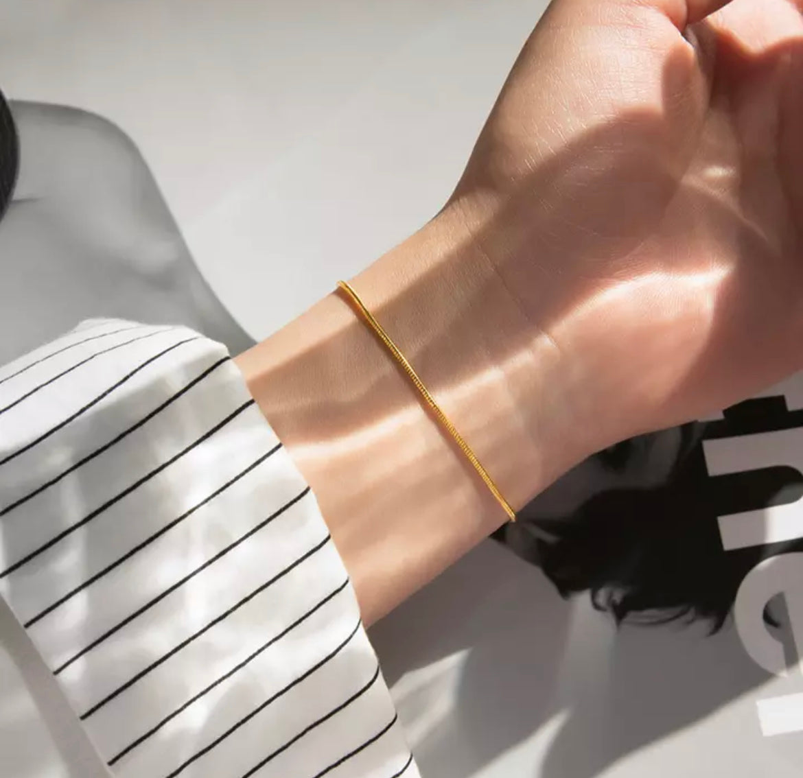 Elegantes Minimalistisches Armband mit Schlangenverschluss | Hochwertiger Stahl | Verschiedene Ausführungen