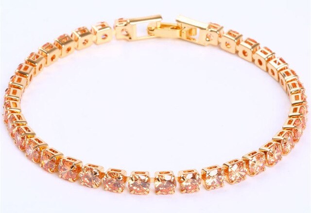 Elegantes Ketten-Tennisarmband – Ein Hauch von Luxus für jeden Anlass