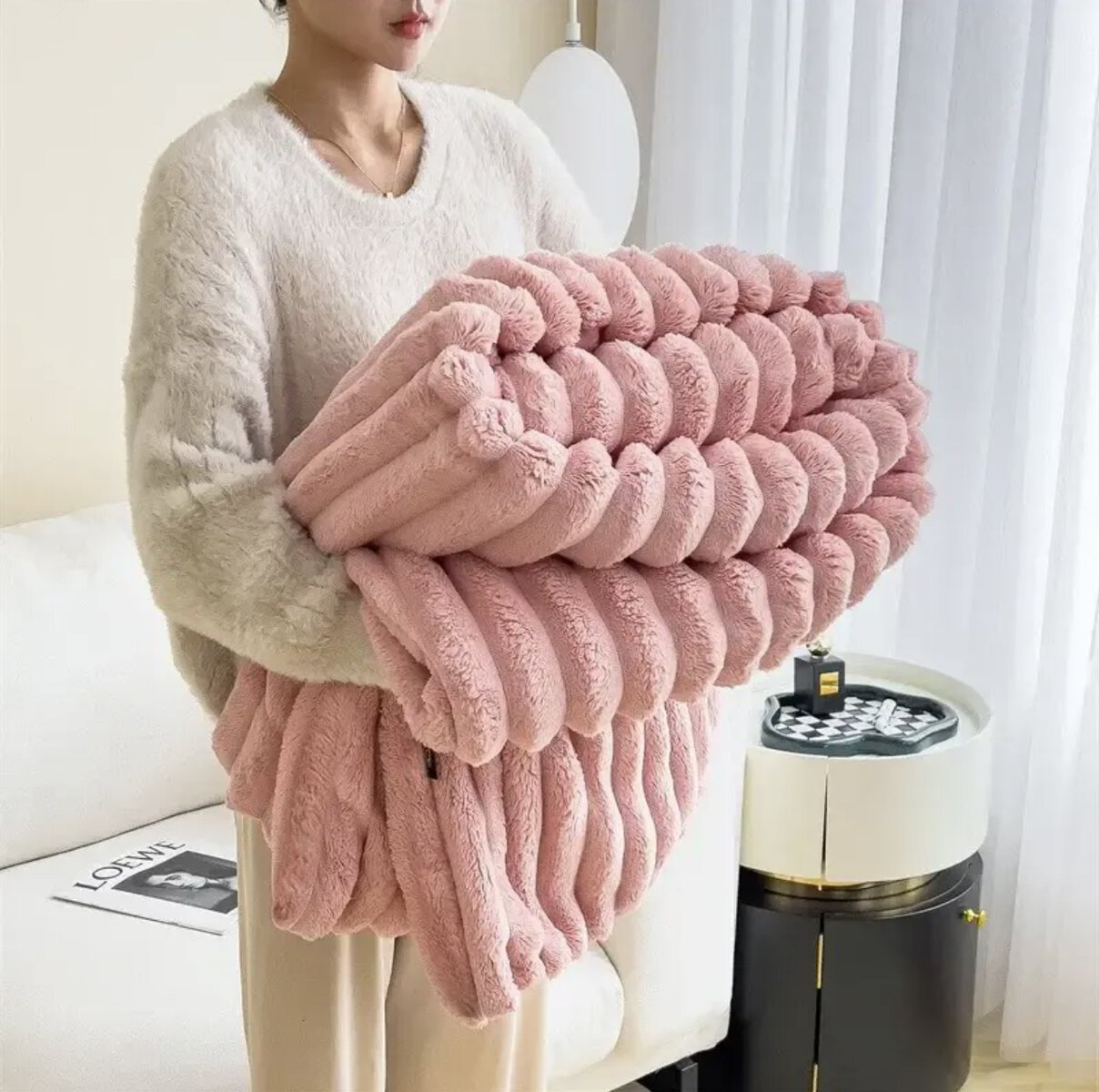 FluffyDreams Luxusdecke – Weich, Warm und Stilvoll