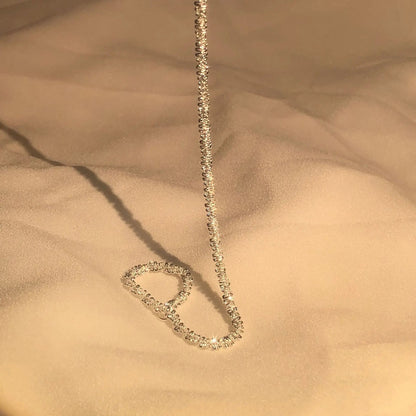 Elegantes, fließendes Armband aus 925er Sterlingsilber – Ein wasserinspiriertes Geschenk