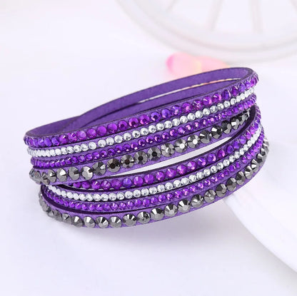 Funkelndes mehrschichtiges Strass-Wickelarmband aus Leder