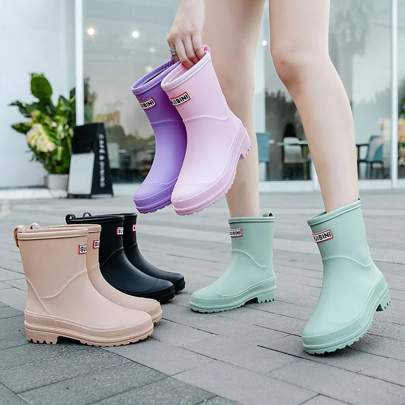 Modische Damen-Regenstiefel für den Herbst: Wasserdichte, halbhohe Gummistiefel mit rutschfester Sohle für maximalen Komfort und Stil