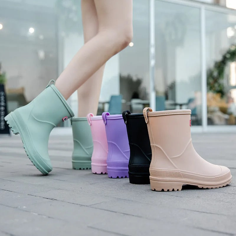 Modische Damen-Regenstiefel für den Herbst: Wasserdichte, halbhohe Gummistiefel mit rutschfester Sohle für maximalen Komfort und Stil