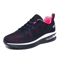 Pink Blau
