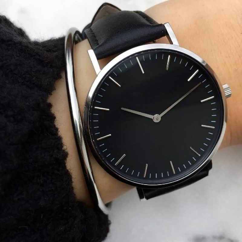 CrystalWatch: Elegante Damenuhr für jeden Anlass