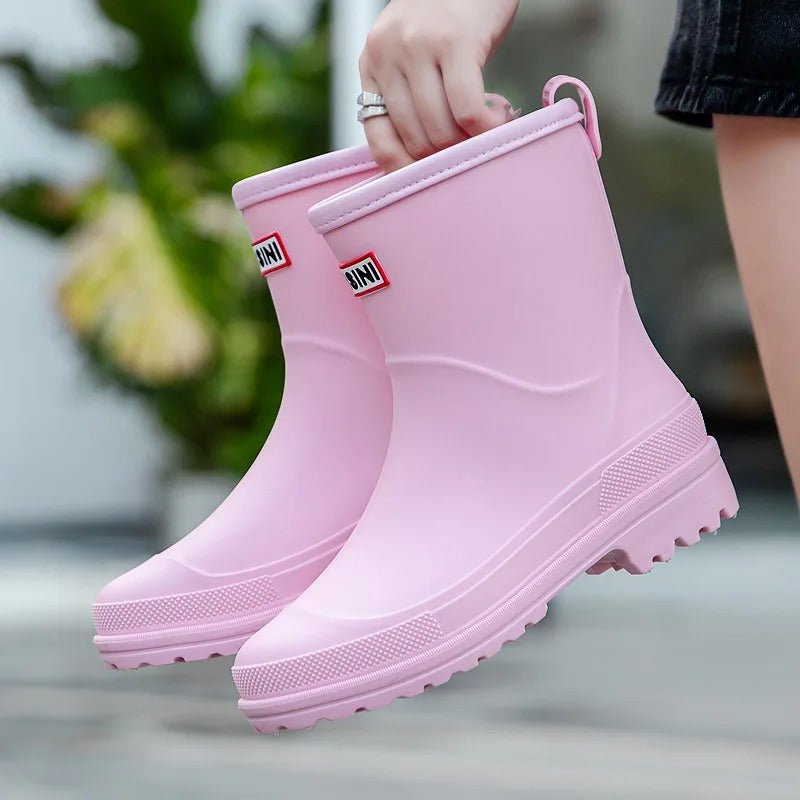 Modische Damen-Regenstiefel für den Herbst: Wasserdichte, halbhohe Gummistiefel mit rutschfester Sohle für maximalen Komfort und Stil